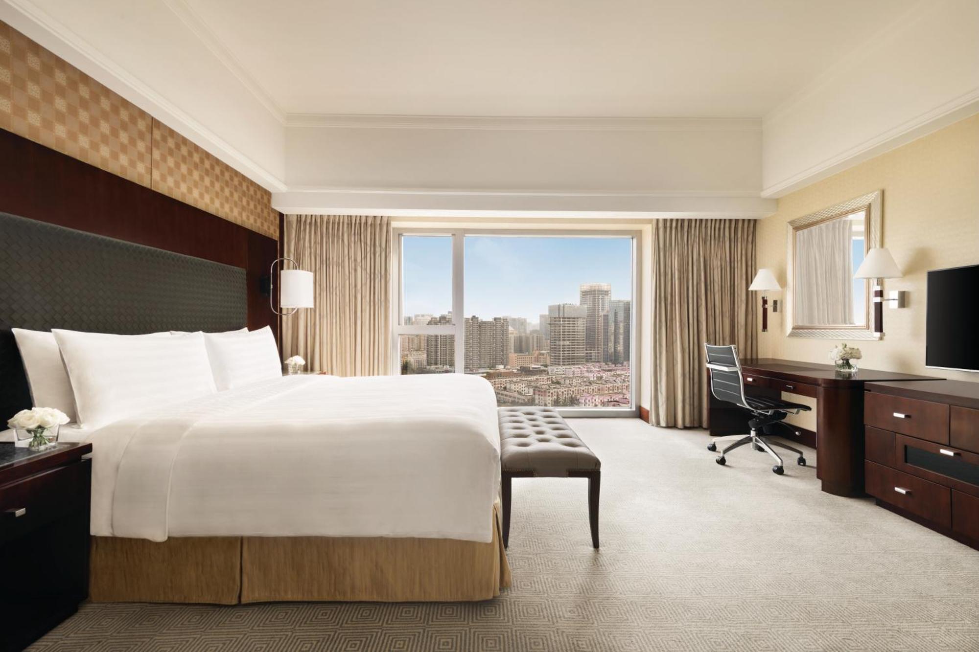 Deluxe Suite,1212660250:JPEG